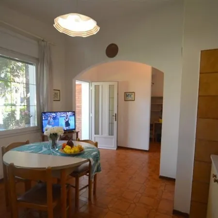Lovely Duplex For 5 Guests In Peaceful Lignano Riviera Villa Lignano Sabbiadoro