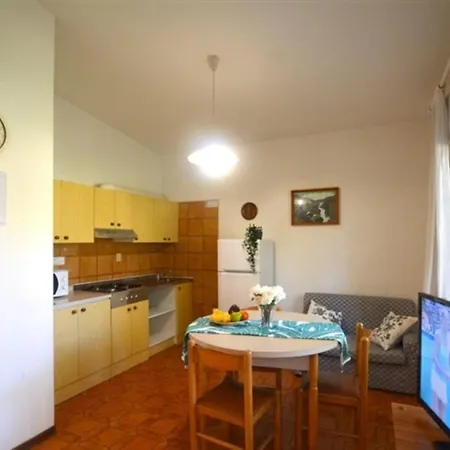 Lovely Duplex For 5 Guests In Peaceful Lignano Riviera * لينانو سابيادورو