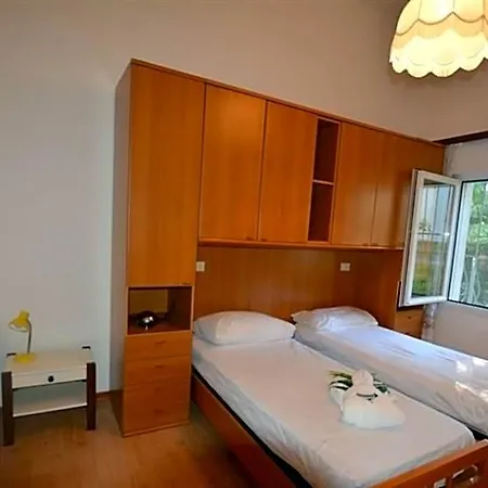 Villa Lovely Duplex For 5 Guests In Peaceful Lignano Riviera