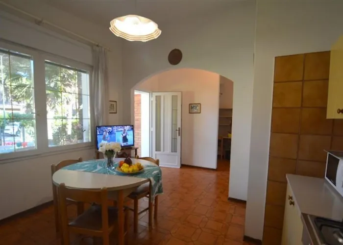 Lovely Duplex For 5 Guests In Peaceful Lignano Riviera Villa Lignano Sabbiadoro